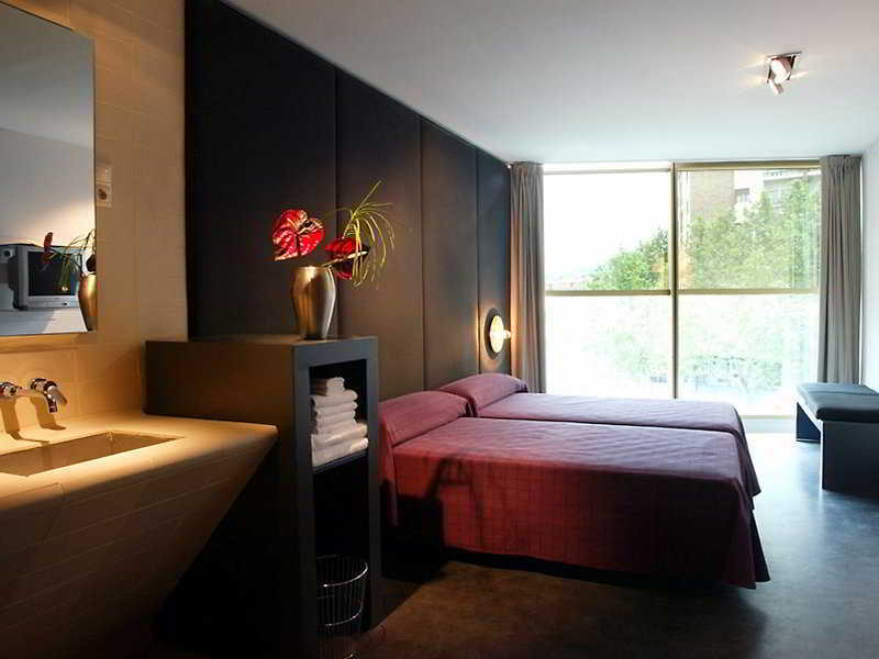 Hotel Ciutat 이괄라다 외부 사진